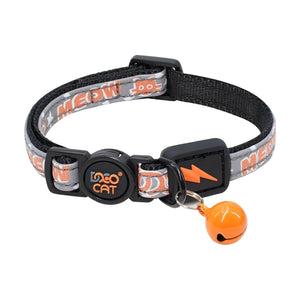 Collar para gato DOCO estampado reflejante con hebilla de seguridad y cascabel