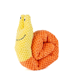 KNITTED SNAIL DOG TOY MANKALAND